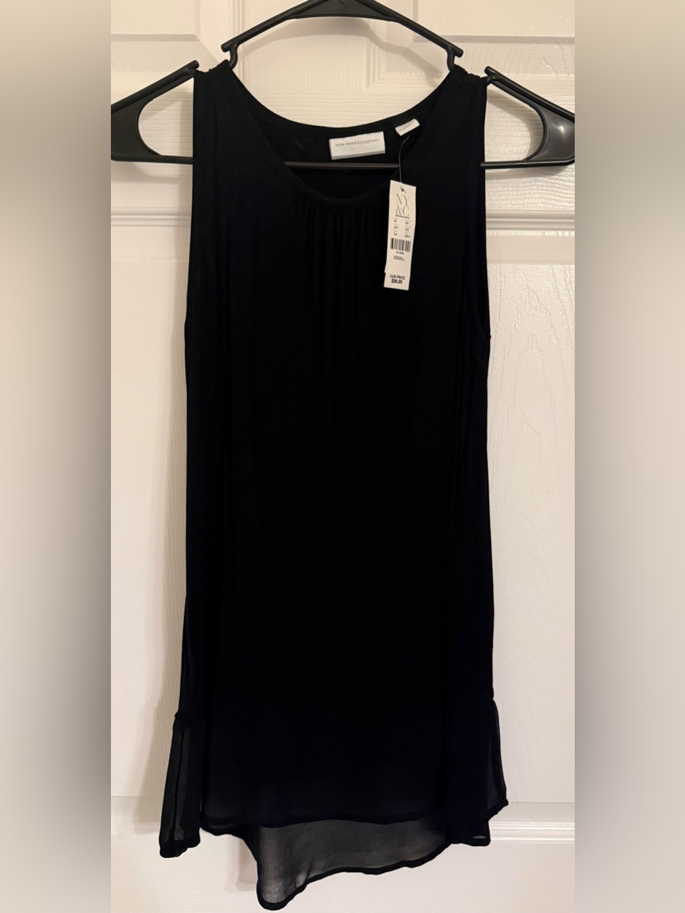 Women’s Black Tank Top  – New York & Company